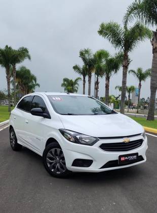 CHEVROLET ONIX 1.4 MPFI LT 8V FLEX 4P AUTOMÁTICO
